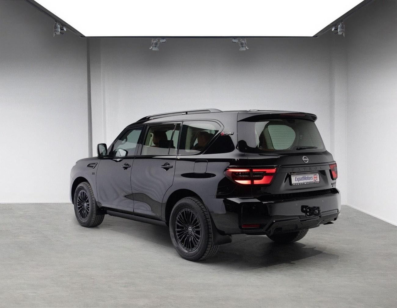Kavak vs Cars24 in Dubai: Which Used Car Platform Wins? - Dubai Car Zone image 1