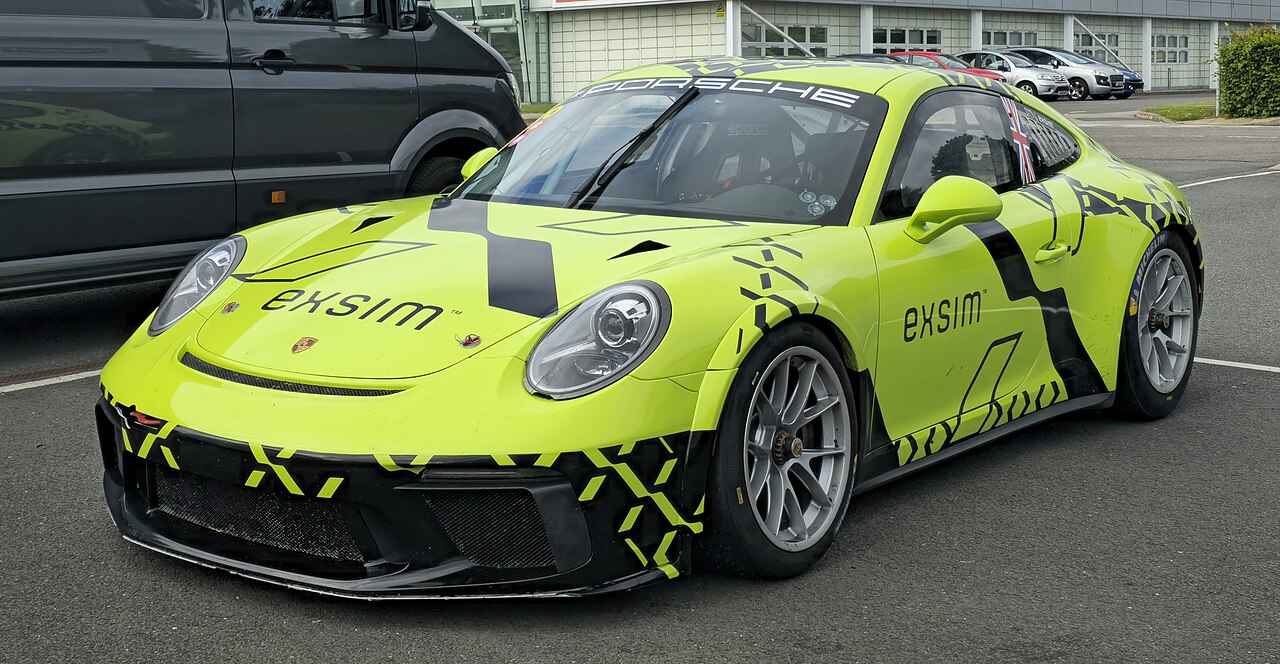 Best Car Websites in Dubai for Buying and Selling premium car image 1