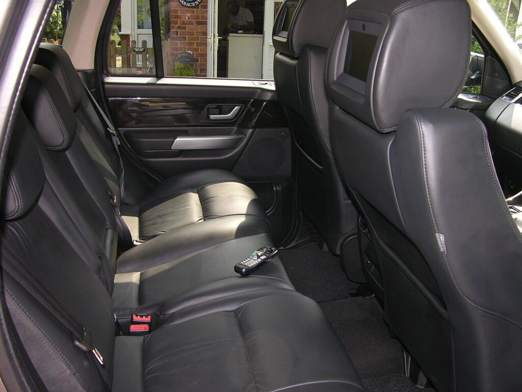 Sell Car Before Leaving Dubai: Fast Exit Checklist Dubai car image 2